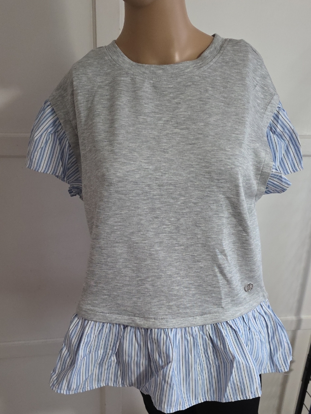 Adrienne Vittadini Heather Gray Short Sleeve Tee